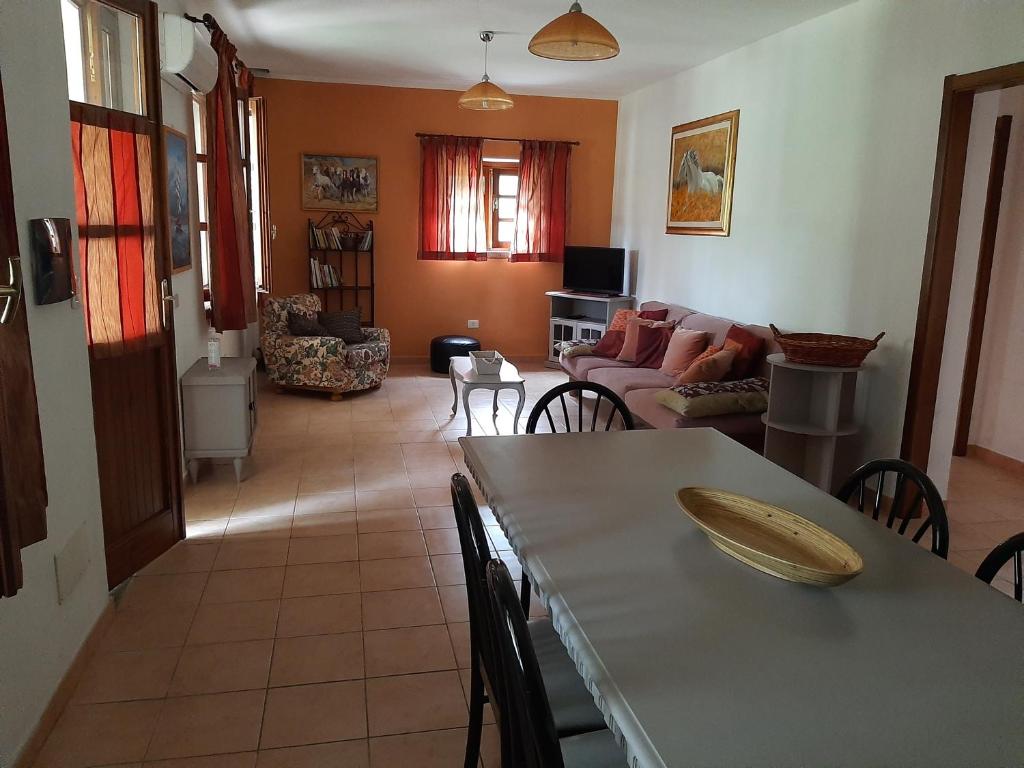 Gli Ulivi room 2